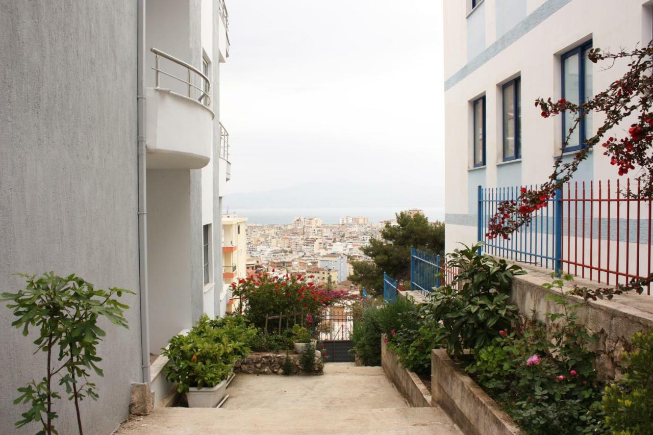 Alexandra'S Apartments Sarande Exterior photo